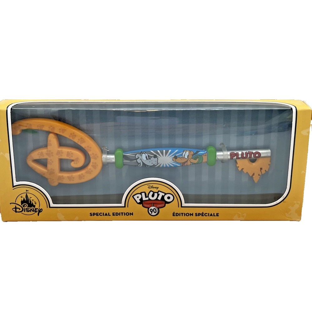 Disney Store Pluto 90th Anniversary Special Edition Key 2020 NEW in box